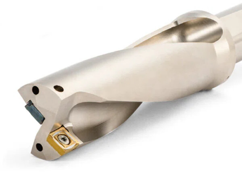 刀尖可换式钻头（京瓷）